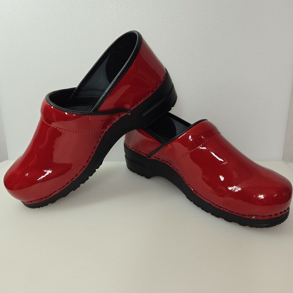 Sanita Danish Clogs Red Patent Leather Slip On Nurse Shoes WIDE EU 41 Women's 10 - Picture 12 of 12